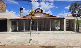 Imagem 2: Casa Comercial para Venda em Aparecida de Goiânia, Vila Brasília, 2 dormitórios, 1 suíte