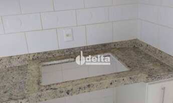 Imagem 2: Apartamento com 3 dormitórios à venda, 77 m² por R$ 295.000,00 - Copacabana - Uberlândia/M