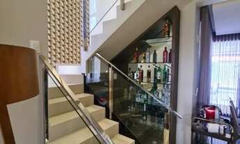 Imagem 4: Belíssima casa Dúplex 220m² com 4 suítes lazer privativo