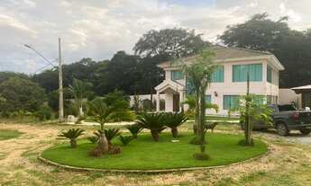 Imagem: Casa de condomínio - 04 suítes - Sapucaia