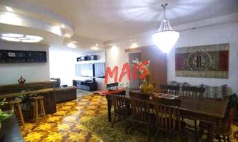 Imagem 2: Amplo na quadra da praia! 3 dormitórios, 1 suíte, garagem fechada