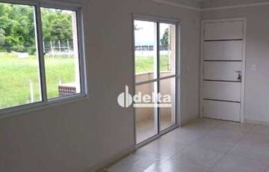 Imagem 5: Apartamento com 3 dormitórios à venda, 77 m² por R$ 295.000,00 - Copacabana - Uberlândia/M