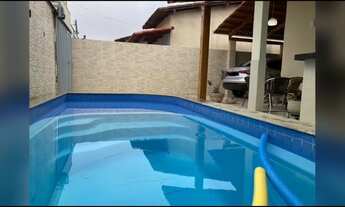 Imagem 2: Casa para aluguel possui 250 metros quadrados com 3 quartos