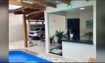 Imagem 3: Casa para aluguel possui 250 metros quadrados com 3 quartos