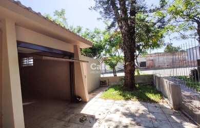 Imagem 3: Casa com 03 dormitórios 03 banheiros vaga de garagem e churrasqueira