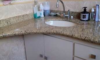 Imagem 2: Sobrado para venda tem 300 metros quadrados com 4 quartos