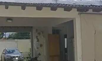 Imagem 3: ARNIQUEIRAS: Capa de revista 2qtos, pisc/chursaq, 417m2, cond/localiz.top! quitd.terracap!