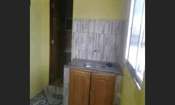 Imagem: Aluga kit net na rua principal