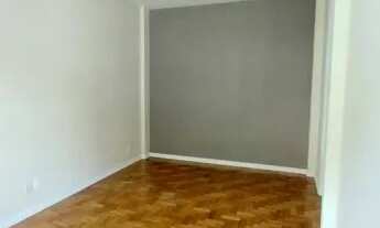 Imagem 4: Apartamento para aluguel com 69 metros quadrados com 2 quartos em Centro - Petrópolis - RJ