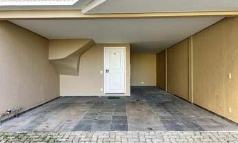 Imagem 2: Sobrado para Venda - 220m², 4 dormitórios, sendo 1 suites, 3 vagas - Pedra Redonda