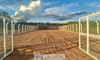 Imagem: Chácara com 710m2 (no asfalto