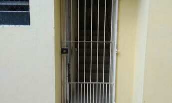 Imagem 5: Ótimo apartamento com 2 quartos, sala, cozinha, 2 banheiros e 1 vaga de garagem