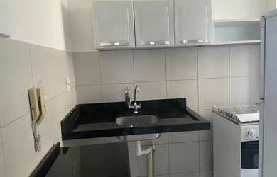 Imagem 4: Alugo apartamento 2/4 mobiliado condomínio Carlos wilson