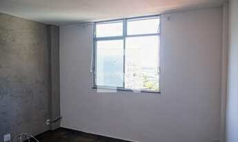 Imagem 1: Apartamento para Aluguel - Taquara, 2 Quartos, 50 m2