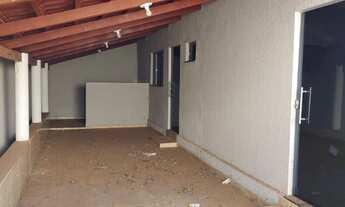 Imagem: Casa no centro de Goianira