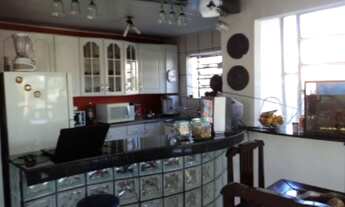 Imagem 4: Casa para Venda - 450m², 3 dormitórios, 1 vaga - Floresta