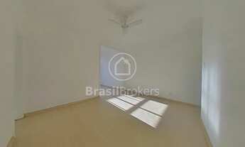 Imagem 2: Rio de Janeiro - Apartamento Padrão - Tijuca