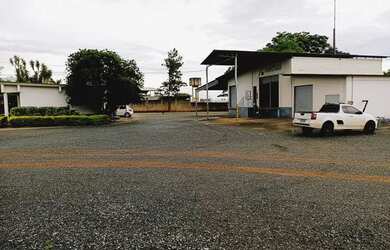 Imagem 7: ÁREA DE 21.856 METROS LOCALIZADA NO POLO INDUSTRIAL DE SENADOR CANEDO EM FRENTE A PETROBRÁ