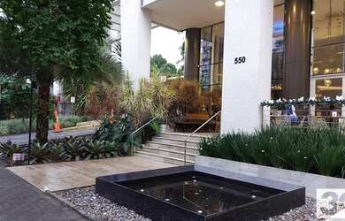 Imagem 2: Prédio Comercial para Venda em Joinville, América, 2 banheiros, 2 vagas