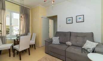 Imagem 4: Apartamento 2 dormitórios, com sacada, excelente vista, semi mobiliado na Rua Jerônimo de