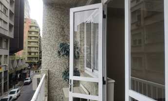 Imagem 2: Apartamento para Venda -110m², 3 dormitórios, sacada e elevador -Centro Histórico