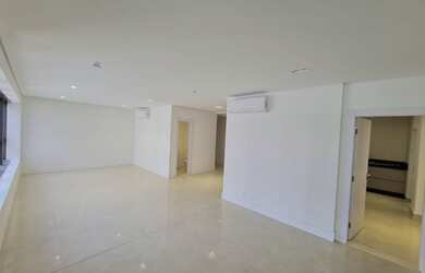 Imagem 3: GRAND PALAIS - Apartamento com 3 suítes para alugar nas Gleba Palhano, 4 Vagas, 216 m² por