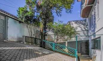 Imagem 2: Sobrado 4 dormitórios, suite, sala com terraço, 4 vagas, próximo metro Conceição