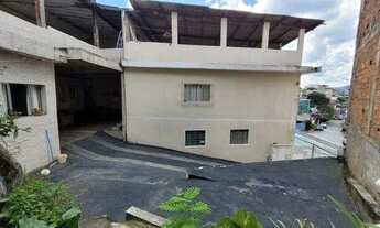 Imagem 2: Casa à venda em Barueri, Jardim Tupã, com 2 quartos, com 348 m²