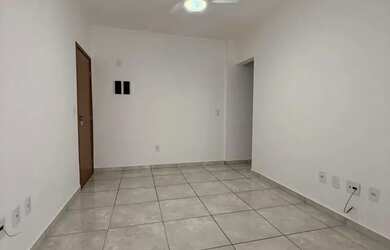 Imagem 2: 2 dormitórios sendo 1 suíte no bairro do Canto do Forte/Praia Grande