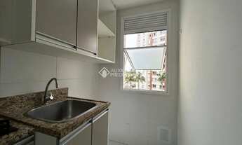 Imagem 7: Apartamento com 2 dormitórios, sendo 1 suíte, banheiro social e 1 vaga de garagem