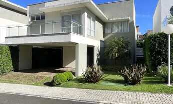 Imagem 2: Sobrado para Locação em Curitiba, Campo Comprido, 4 dormitórios, 4 suítes, 5 banheiros, 2