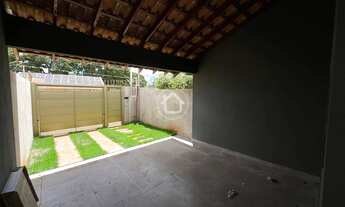 Imagem: CASA COM TERRENO AMPLO