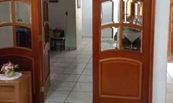 Imagem 2: Alugo sobrado com 4 quartos sendo 1 suíte no setor sudoeste em Goiânia