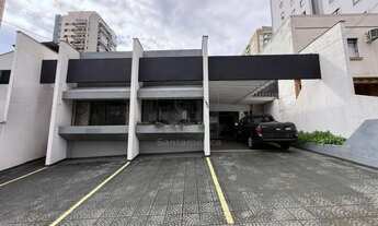 Imagem: Imóvel comercial com 12 ambientes para