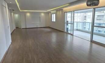 Imagem 2: Apartamento em frente a paraça Oiapoque no centro de Alphaville com 3 suítes, 3 vagas 243m