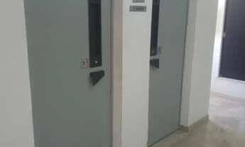 Imagem 2: Sala com 34 m2 no Jardim Oceânico