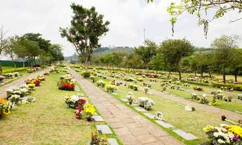 Imagem: Jazigo cemitério Parque dos Ipes - Jundiai