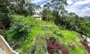 Imagem 3: TERRENO COM 450 M2 COM BOA TOPOGRAFIA COM VISTA LIVRE - POR R$ 180.000,00 - NOVA FRIBURGO