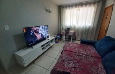 Imagem 2: Ótimo Apartamento Térreo Modernizado com Vaga e Condomínio Barato em Cascadura! M83S