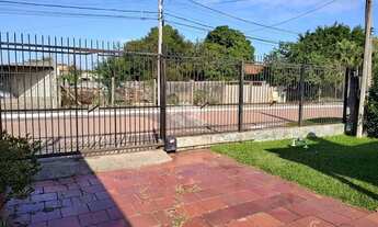 Imagem 2: Casa 2 dormitórios, piscina e anexo com garagem e churrasqueira, bairro Novo Esteio