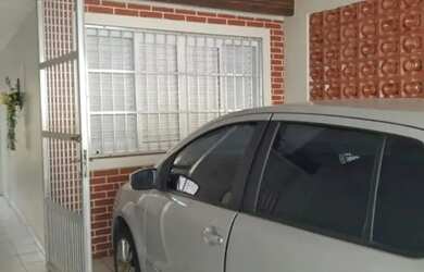 Imagem: CASA 2 DORMITÓRIOS LOCALIZAÇÃO EXCELENTE!