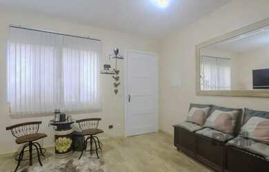 Imagem 2: Casa em condomínio, 77m², 2 dormitórios e 2 vagas no bairro Humaitá