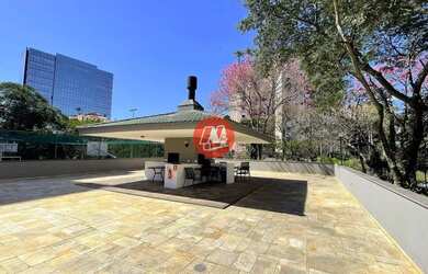 Imagem 16: Morano vende Altíssimo padrão com porteira fechada em frente ao Shopping Iguatemi