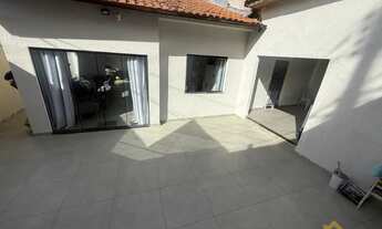 Imagem 3: Casa para Venda em Volta Redonda, São João, 3 dormitórios, 1 suíte, 3 banheiros, 2 vagas