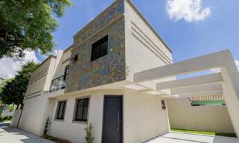 Imagem: Sobrado à venda em Santa Felicidade com