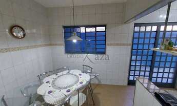 Imagem 2: Casa Sobrado - Bosque dos Eucaliptos - 5 Dormitórios - 325m²