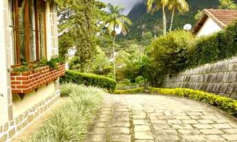 Imagem 6: Casa para venda possui 3000 metros quadrados com 3 quartos em Granja Guarani - Teresópolis