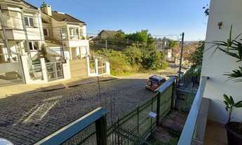 Imagem 4: Sobrado triplex semi mobiliado com terraço em área nobre de Caxias do Sul. Com 247 metros