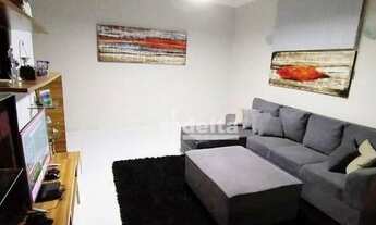 Imagem 4: Casa com 2 dormitórios à venda, 178 m² por R$ 590.000,00 - Cidade Jardim - Uberlândia/MG