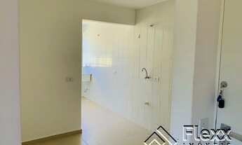 Imagem 6: Apartamento com 3 dormitórios à venda, 70 m² por R$ 220.000 - Pinheirinho - Curitiba/PR